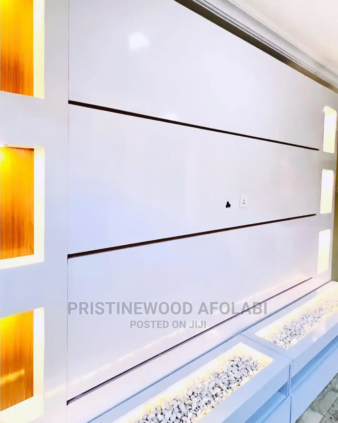Tv Console by Pristinewood