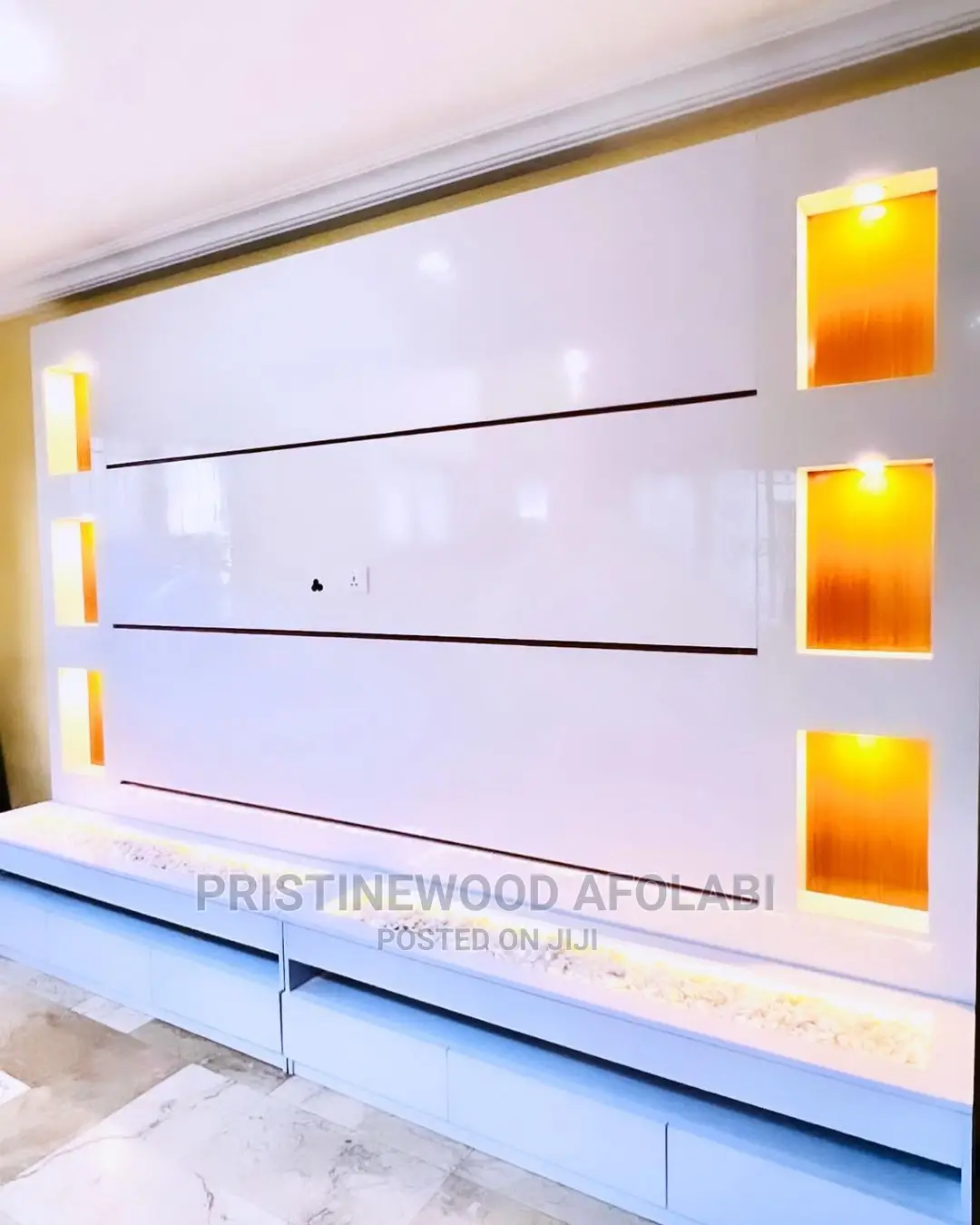 Tv Console by Pristinewood