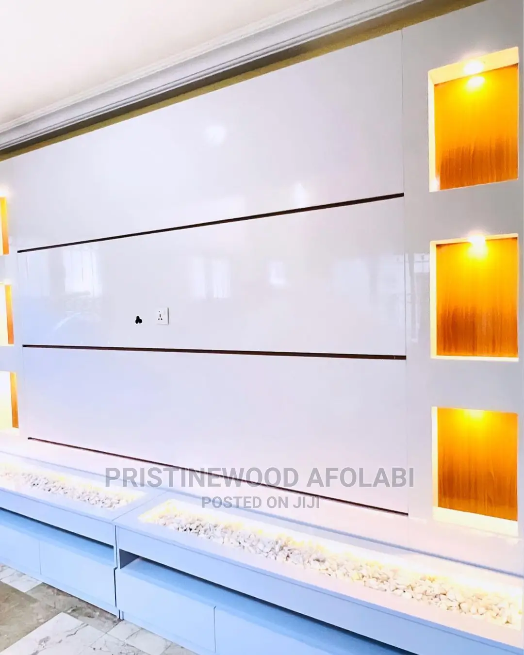 Tv Console by Pristinewood