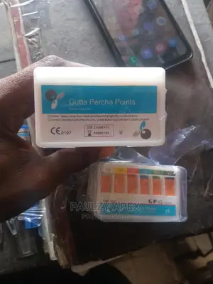 Gutta Percha Point (GP)