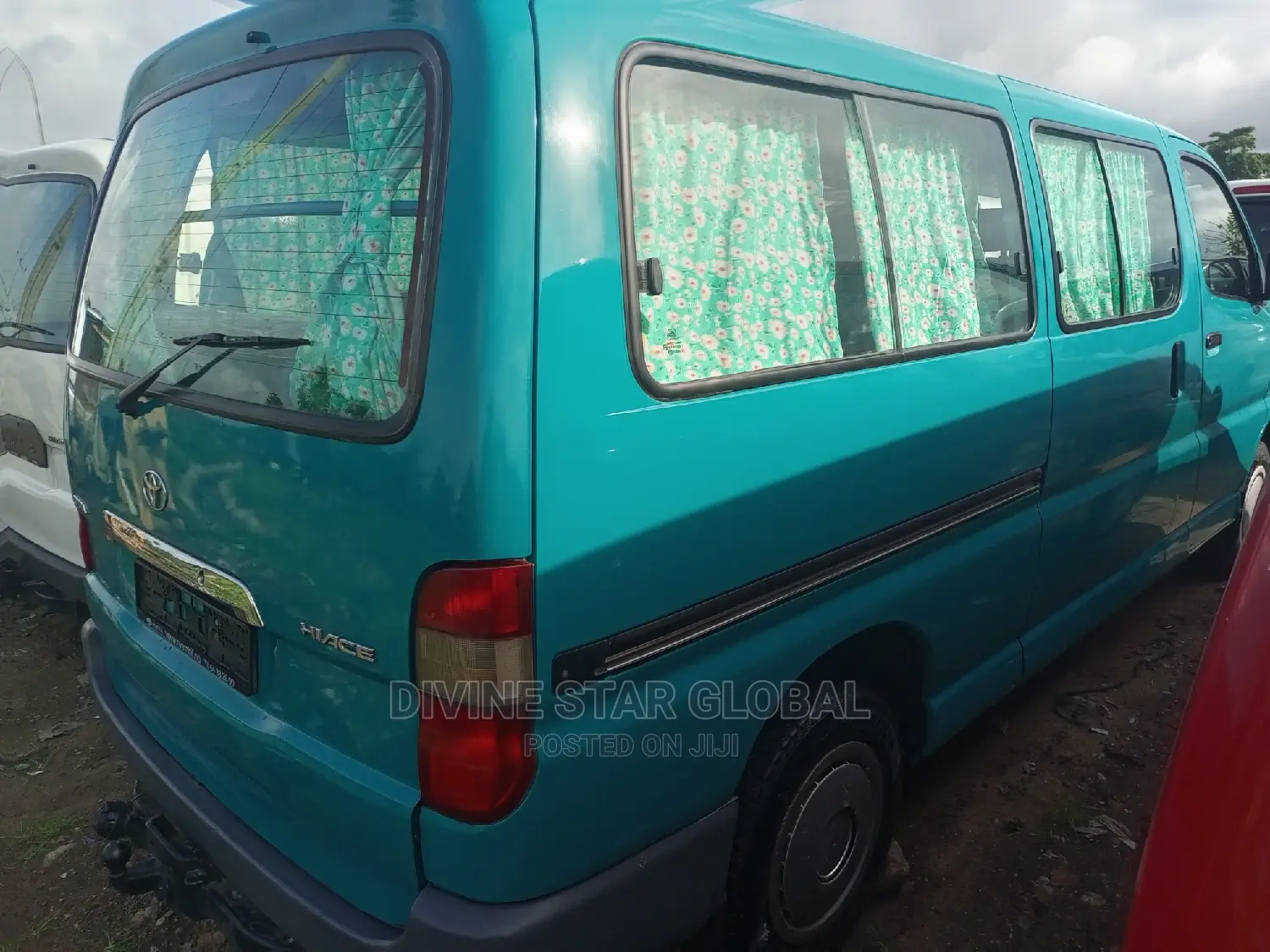 Toyota HiAce 2004 Green