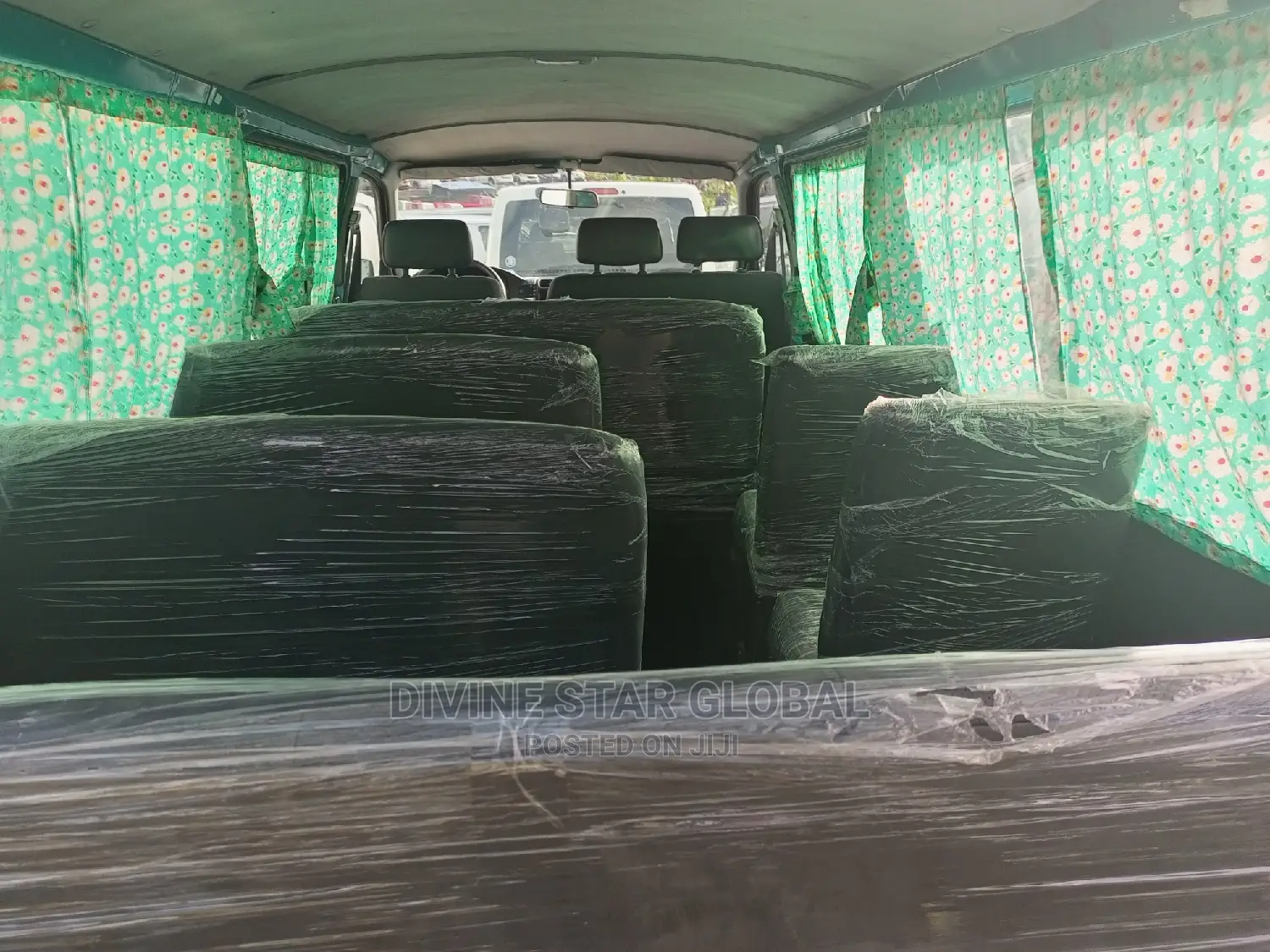 Toyota HiAce 2004 Green