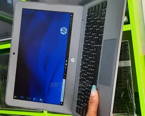 Laptop HP Stream Laptop 4GB Intel Celeron SSD 128GB