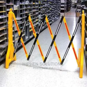 Easy Transport Expandable Barrier