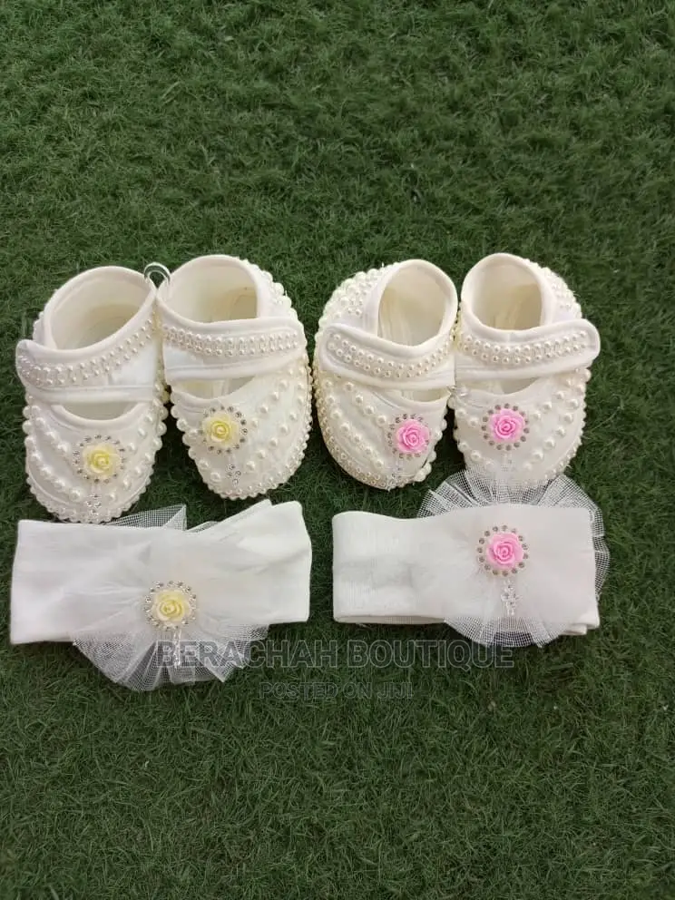 Babies Socks and Band