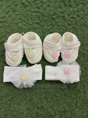 Babies Socks and Band