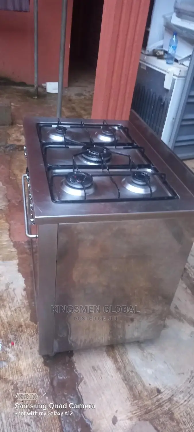 Kenwood Heavy-Duty Cooker