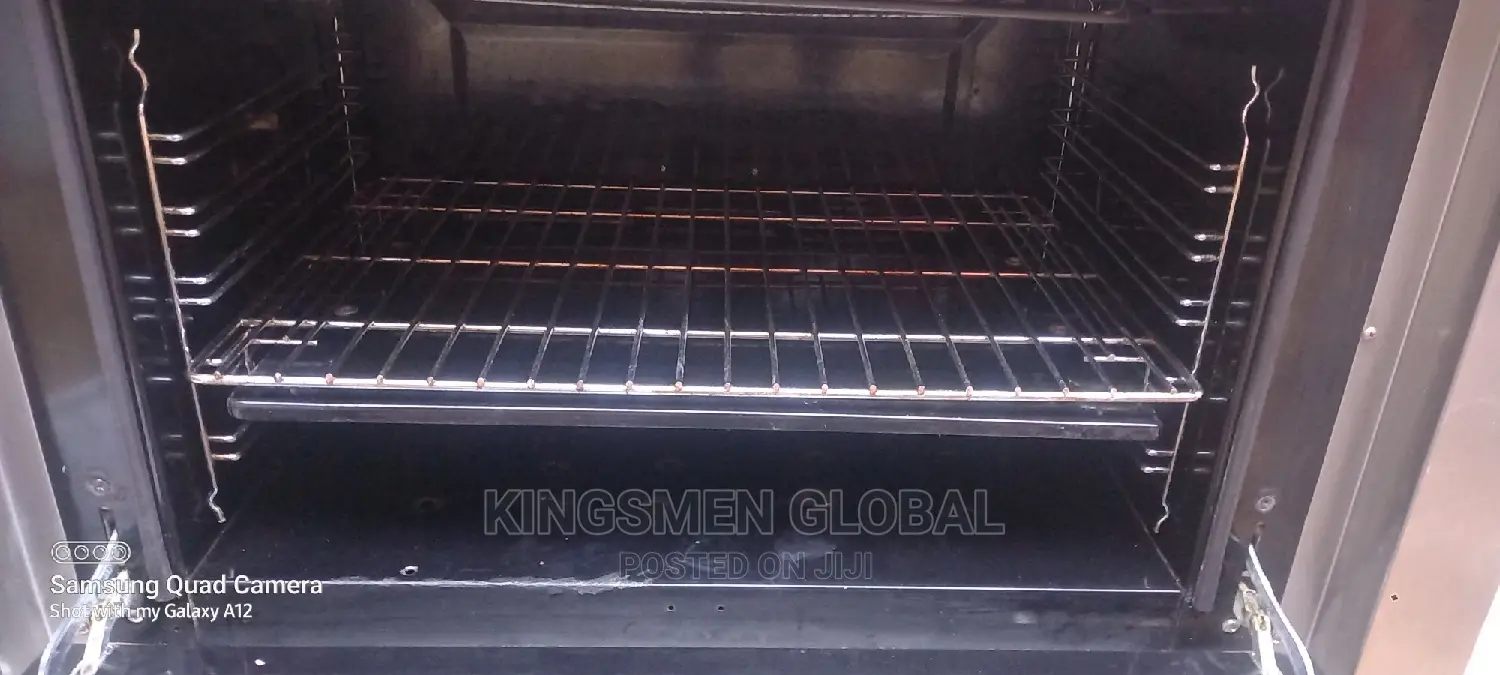 Kenwood Heavy-Duty Cooker