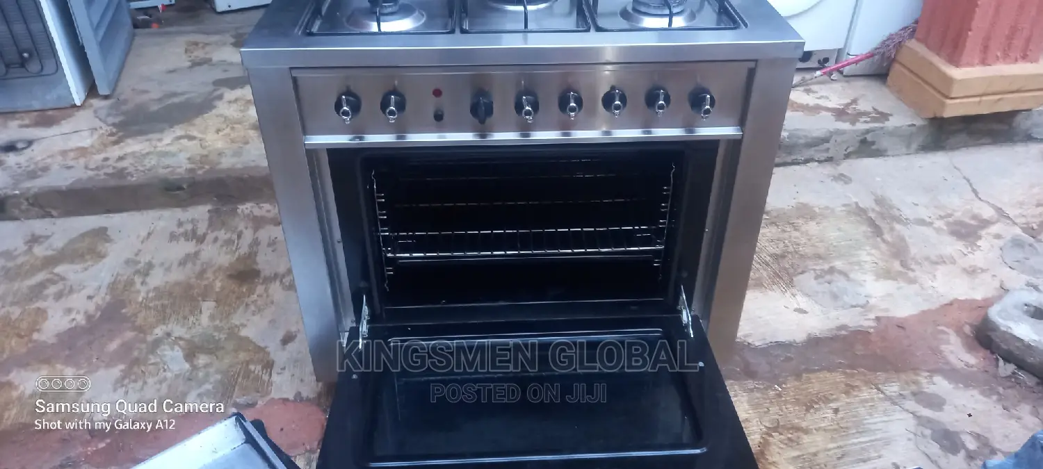 Kenwood Heavy-Duty Cooker