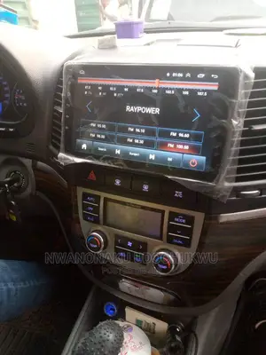 2007-2012 Hyundai Santa Fe Installed Car Android
