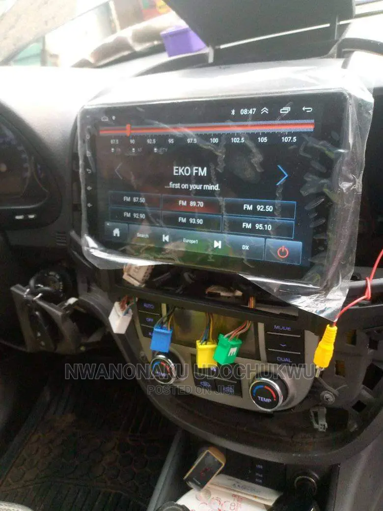 2007-2012 Hyundai Santa Fe Installed Car Android