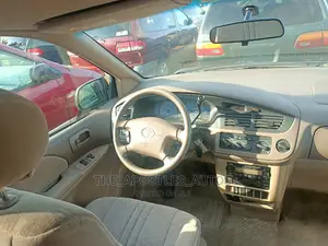Toyota Sienna 2002 Silver