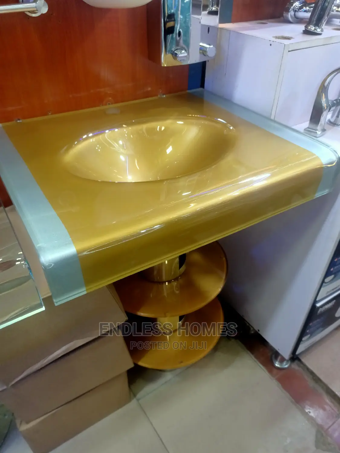 Glass Dinning Basin
