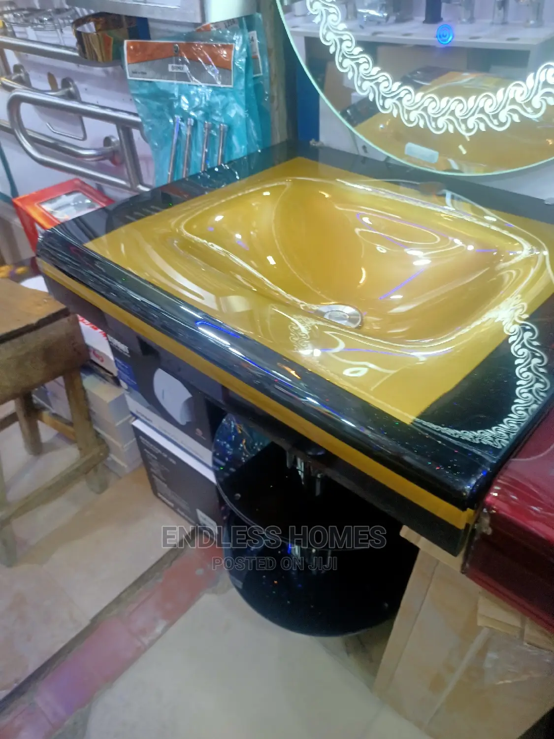 Glass Dinning Basin