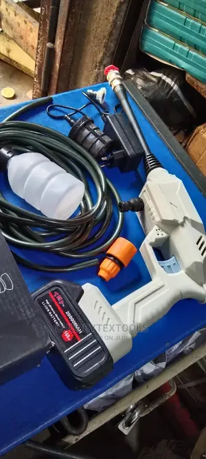Cordless Car Pressure Washing Machine