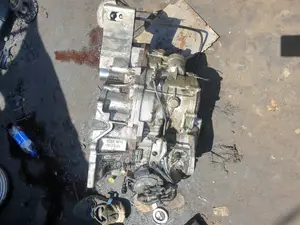 Volvo Xc90 S60 Gearbox T5 03-05