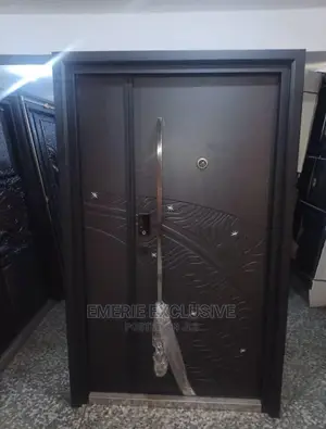 Photo - 4ft:Real Casted Door With Smart Card Finger Print,Camera