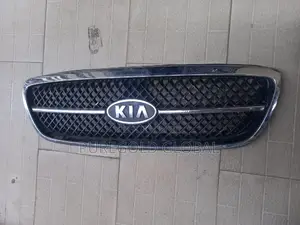Kia Sedona Front Grille