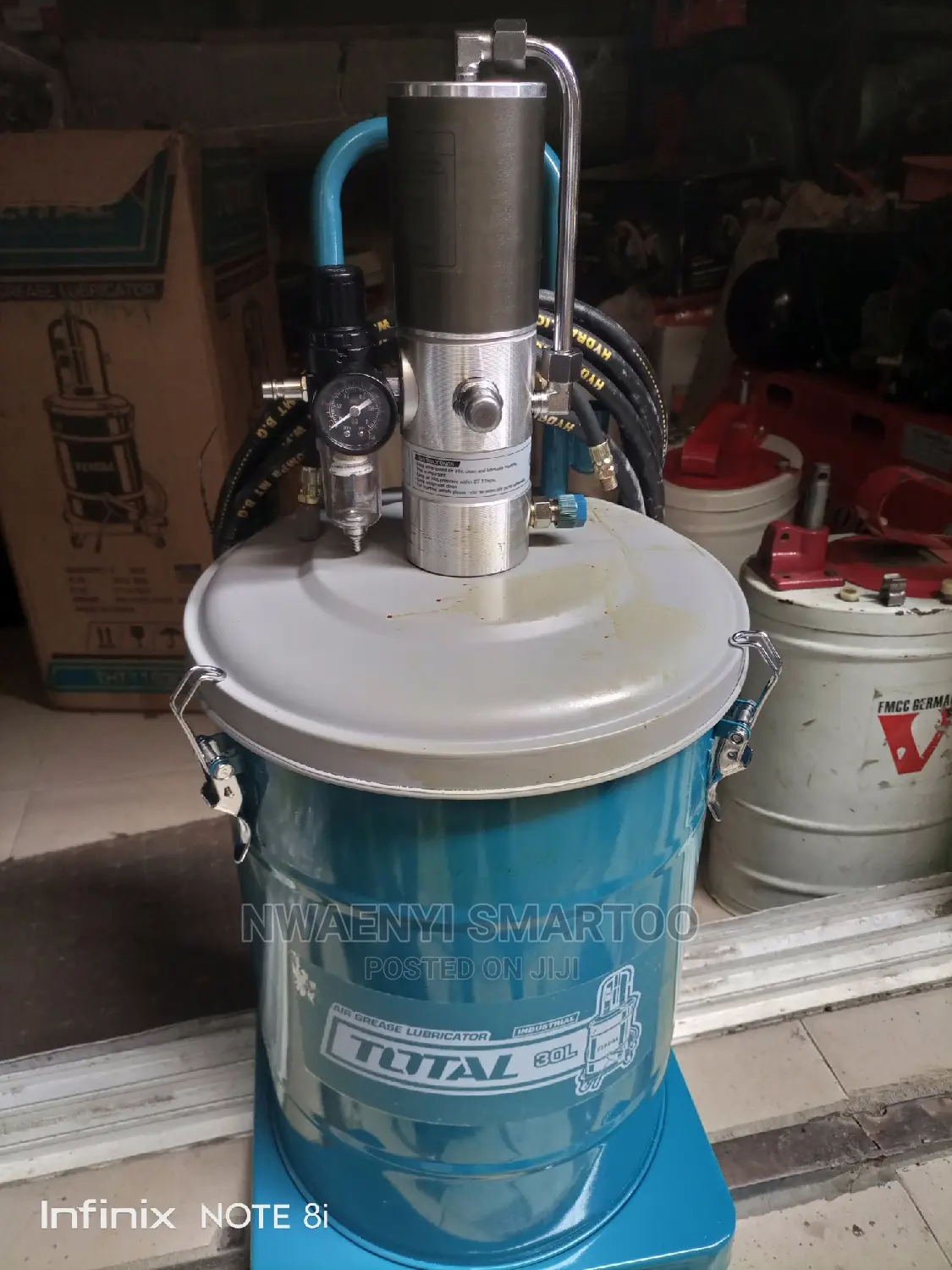 Grease Bucket Pneumatic