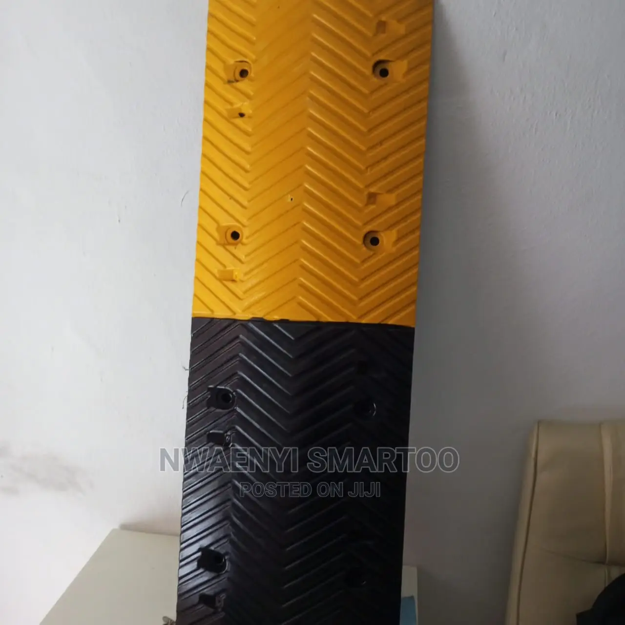 Speed Stopper ( Hump)