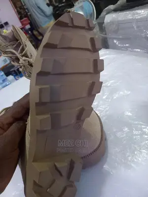 Safery Boot