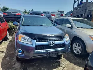 Toyota RAV4 2.5 Limited 2012 Blue