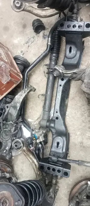 Front and Back Shock, Steering, Low Arm,Hub. Infiniti G35 06