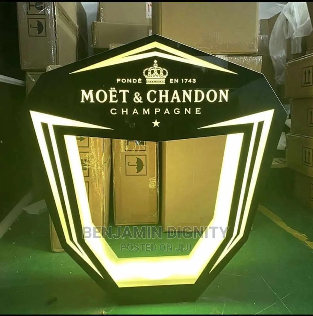 Moet Chandon Champagne Carrier