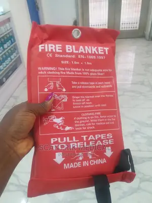 Fires Emergency Blanket, Survival Safety Cover for Kitchen,