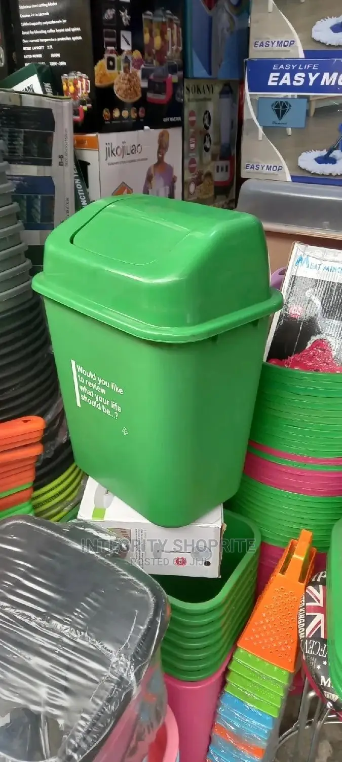 Plastic Waste Bin With Swing Cover- 15litres