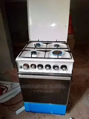 4 Set Burner Gas Cooker With Oven