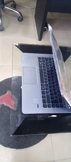 Laptop HP EliteBook 1040 G3 8GB Intel Core I5 SSD 256GB