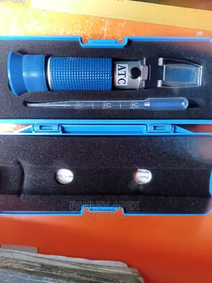 Analog Refractometer (Brix)