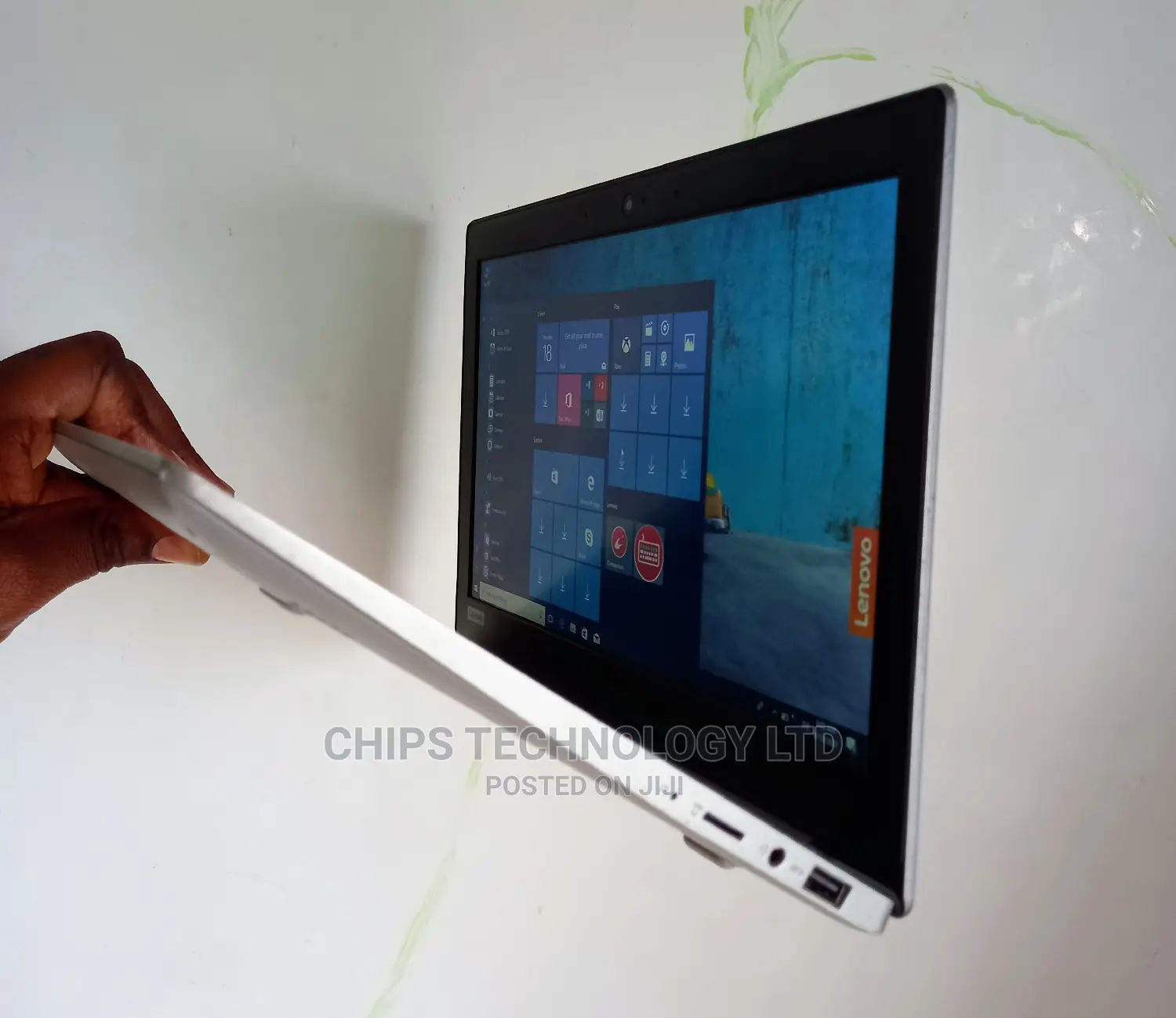 Laptop Lenovo Ideapad 3 2GB Intel Celeron SSD 32GB