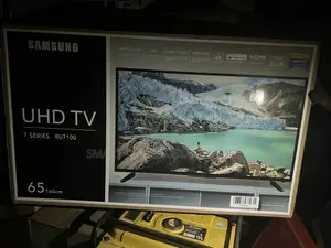 Samsung 65 Inches Smart Tv
