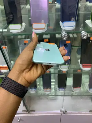 Apple iPhone 11 128 GB Green