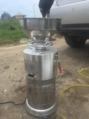 Tigernut / Soyabeans Grinder
