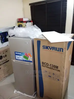 Skyrun Refrigerator BCD-138m "Silver"