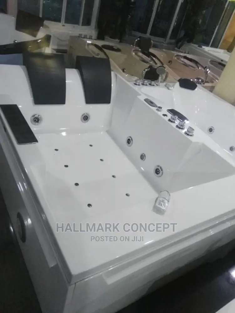 Ideal Standard Double Jacuzzi Bath