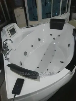 Ideal Standard Jacuzzi Bath Tubs