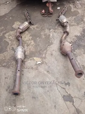 Complete Catalyst Toyota Land Cruiser 2015