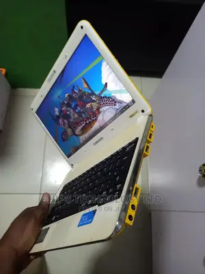 Laptop Samsung 4GB Intel Core 2 Duo HDD 250GB