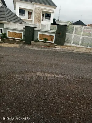5bdrm Duplex in G.R.A, Enugu for sale