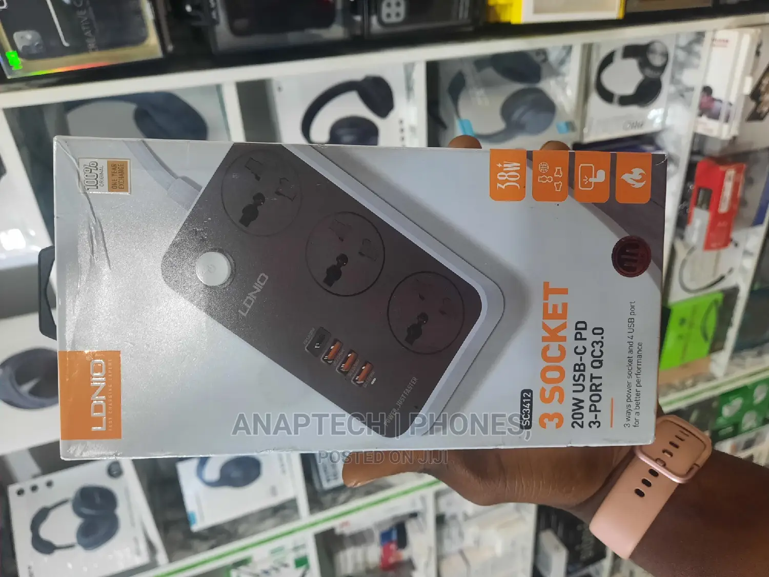 3 Socket / 3 Ways Power Socket and 4usb Port