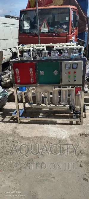 6 Membrane Reverse Osmosis System.
