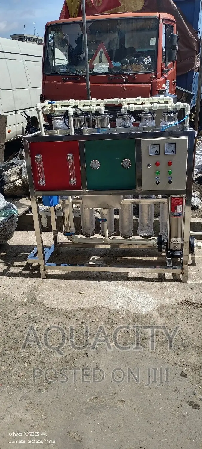 6 Membrane Reverse Osmosis System.