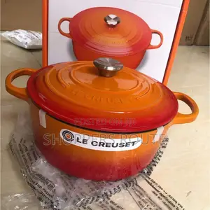 Le Creuset Signature Enamelled Cast Iron Dutch Oven 24cm