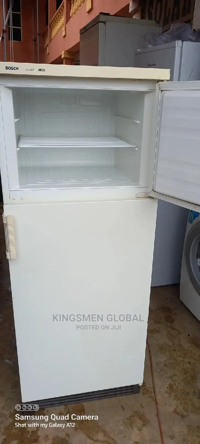 Bosch High Quality Low Energy Fridge-Freezer
