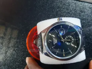 Different Kind of Watches Available