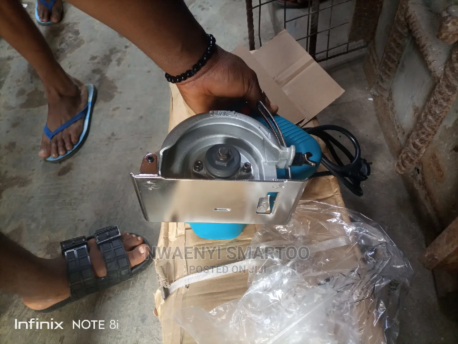 Electric Tiles Cutting Machine